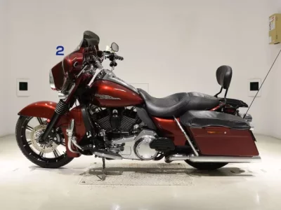 Harley-Davidson HARLEY FLHX1580  с аукциона в Японии