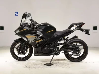 Kawasaki NINJA400-2 лот № 7614 оценка 5  с аукциона в Японии 2