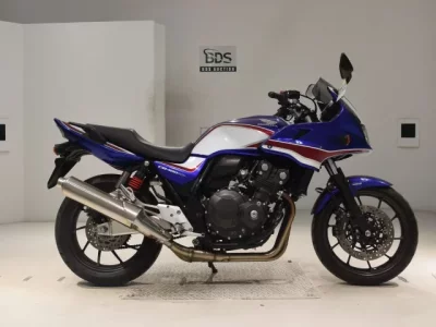 Honda CB400SFV-4 BOLDORABS 2021