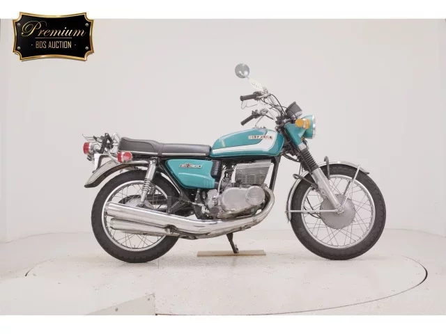 Suzuki GT380