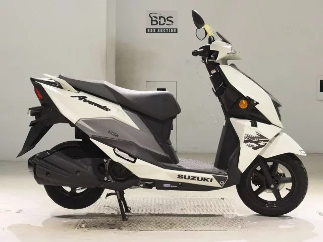Suzuki AVENIS 125-2