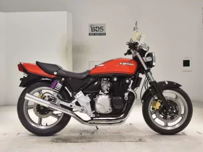 Kawasaki ZEPHYR400  с аукциона в Японии