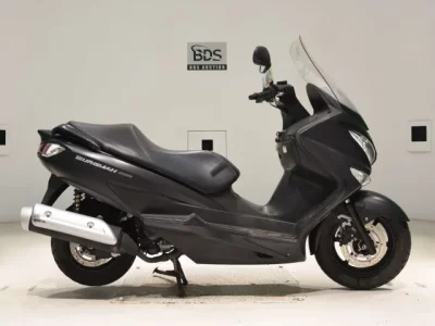 Suzuki BURGMAN200  с аукциона в Японии