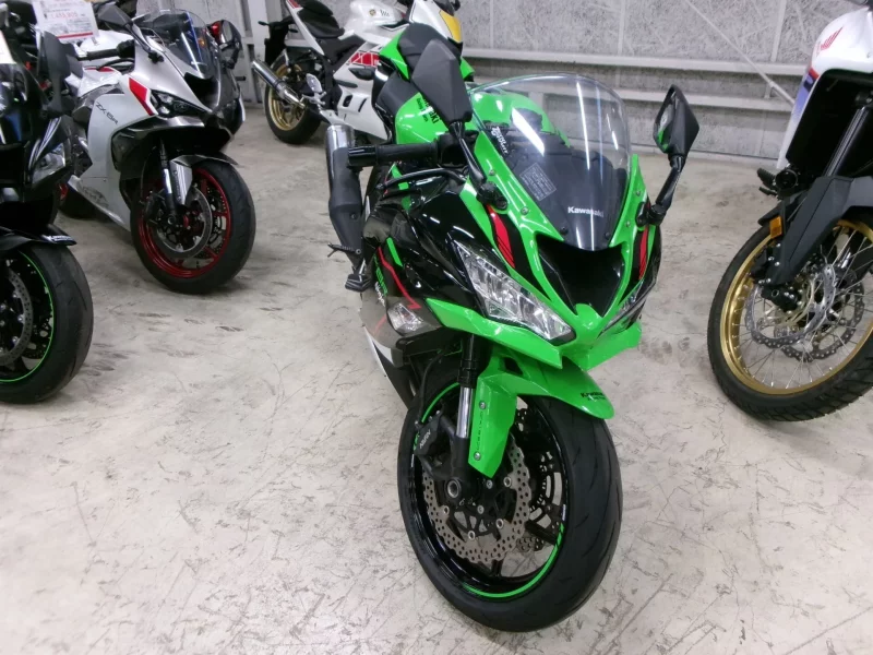 Kawasaki NINJA ZX-6R