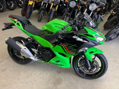 Kawasaki Ninja 400 ABS  с аукциона в Японии