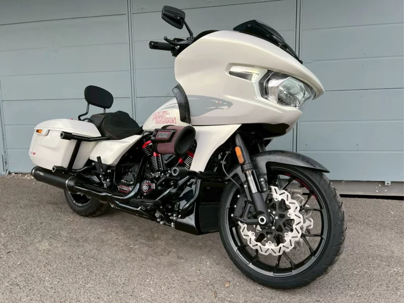 Harley-Davidson HARLEY FLTRXSTSE CVO лот № 04022 оценка 5  с аукциона в Японии