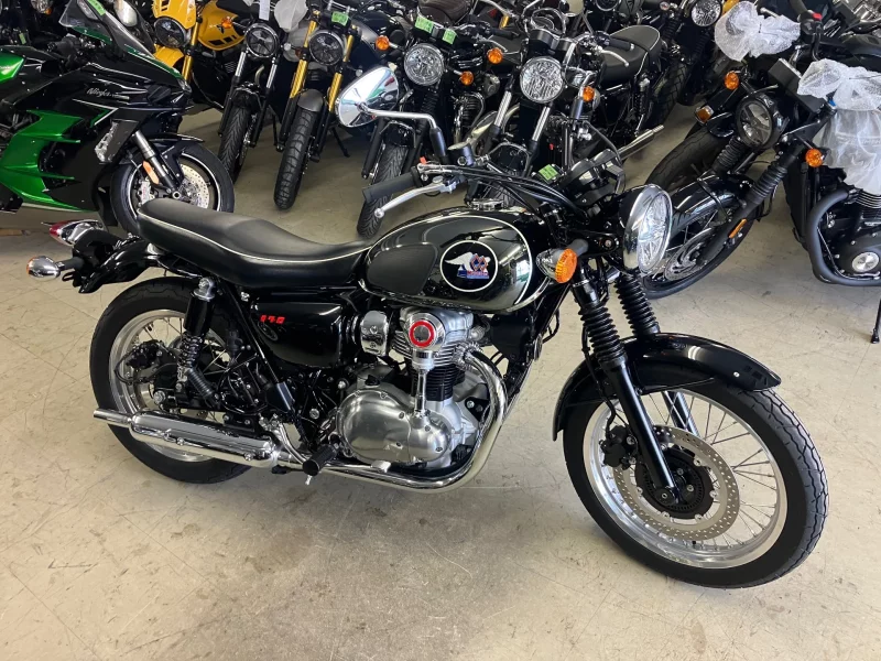 Kawasaki MEGURO K3 лот № 02021 оценка 6  с аукциона в Японии