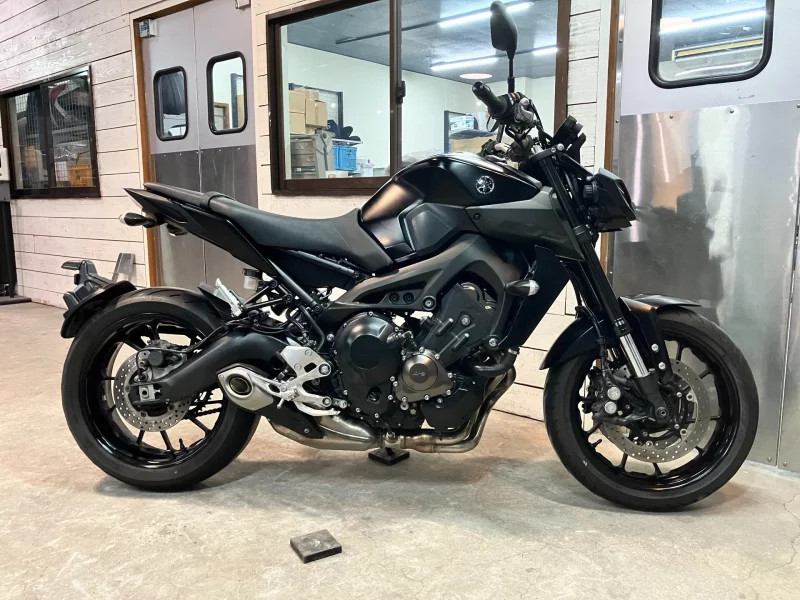 Yamaha MT-09 ABS лот № 00073 оценка 4  с аукциона в Японии