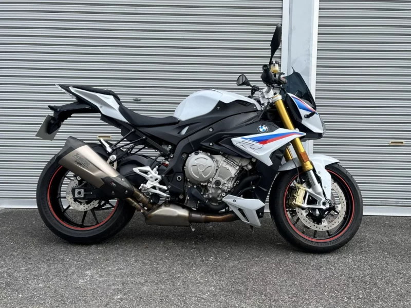 BMW  S1000R лот № 04048 оценка 5  с аукциона в Японии