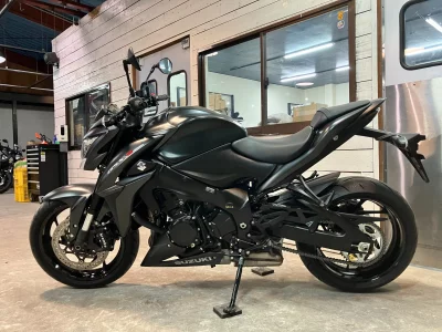 Suzuki GSX-S1000 лот № 00072 оценка 4  с аукциона в Японии 2