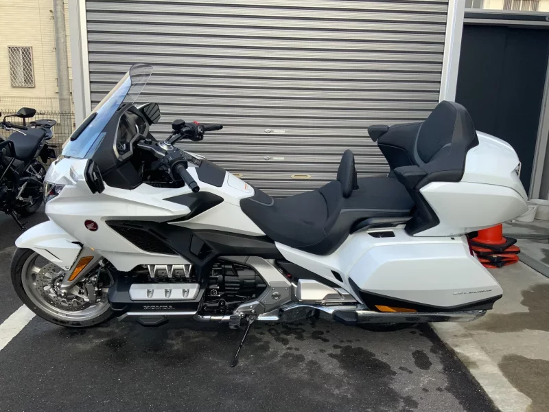 Honda Gold Wing Tour DCT лот № 02055 оценка 5  с аукциона в Японии