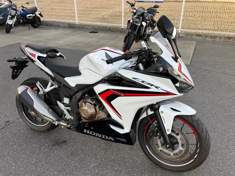 Honda CBR400R ABS лот № 02071 оценка 4  с аукциона в Японии