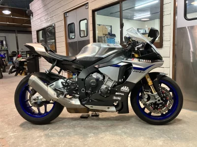 Yamaha YZF-R1M  с аукциона в Японии