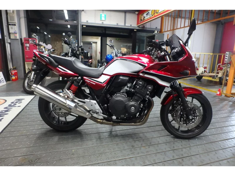 Honda CB400 SUPER BOL D OR ABS лот № 02100 оценка 4  с аукциона в Японии