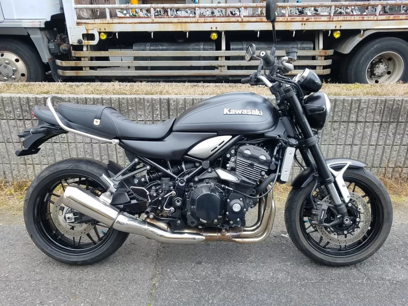 Kawasaki Z900RS лот № 00138 оценка 4  с аукциона в Японии