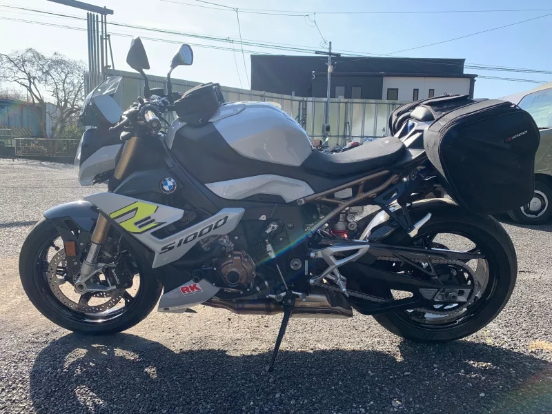 BMW  S1000R лот № 02158 оценка 4  с аукциона в Японии