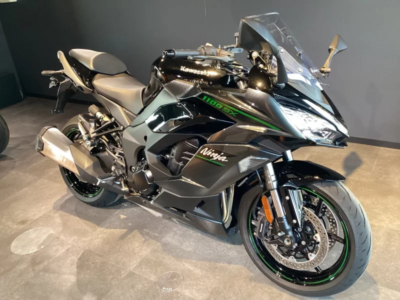 Kawasaki Ninja 1100SX