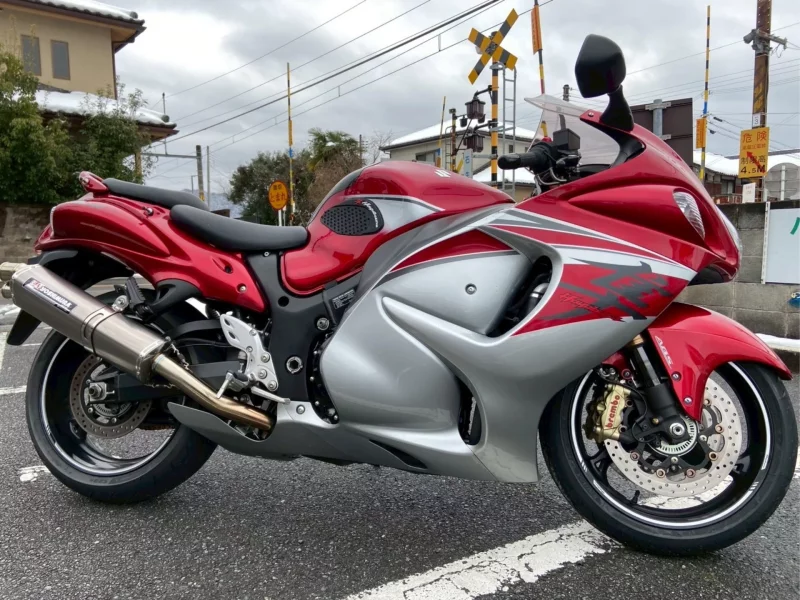 Suzuki GSX1300R HAYABUSA лот № 02210 оценка 4  с аукциона в Японии