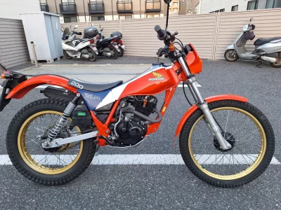 Honda TLR200