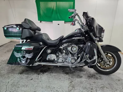 Harley-Davidson HARLEY FLHTC