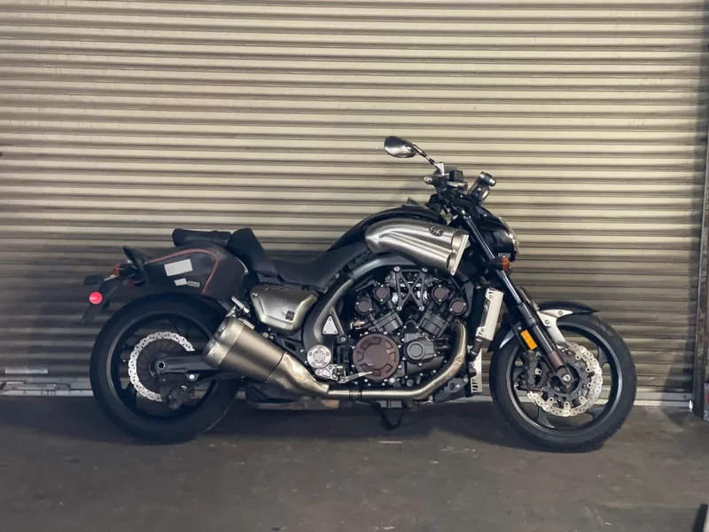 Yamaha V-MAX
