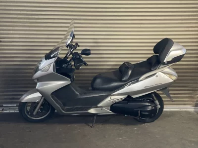 Honda SILVERWING 400