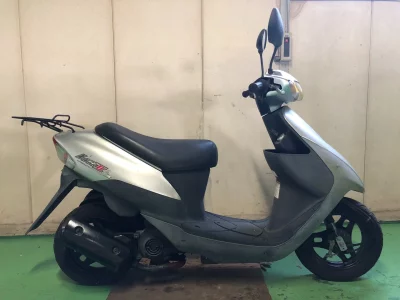 Suzuki LET S2