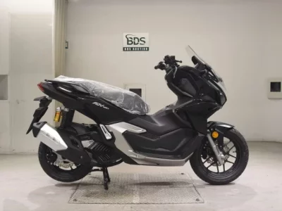 Honda ADV160