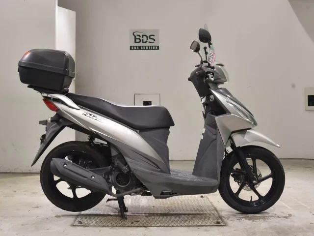 Suzuki ADDRESS110-2