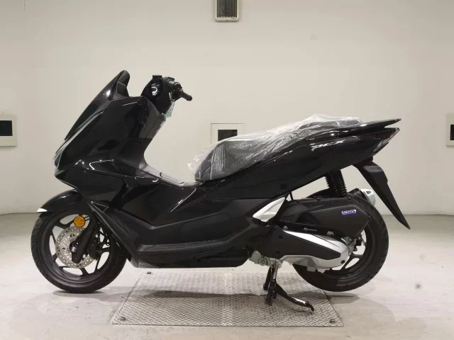 Honda PCX125-4