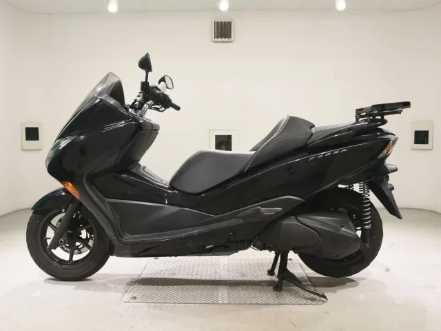 Honda FORZA Z