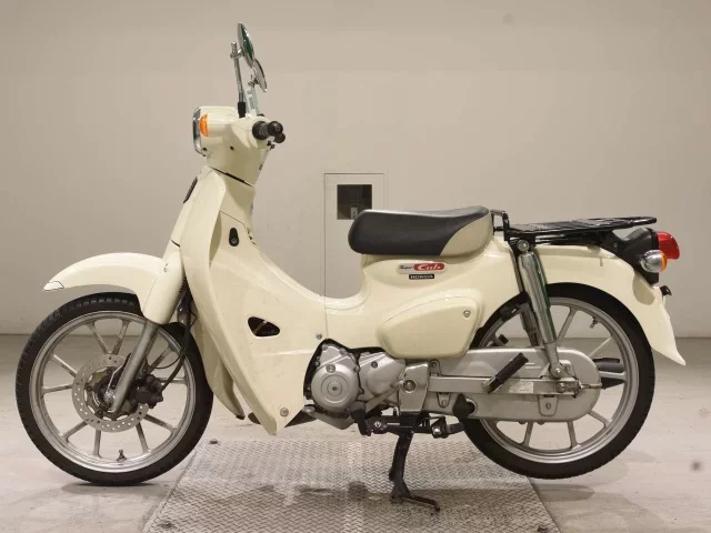 Honda C110-4