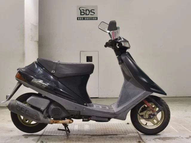 Suzuki ADDRESS V100