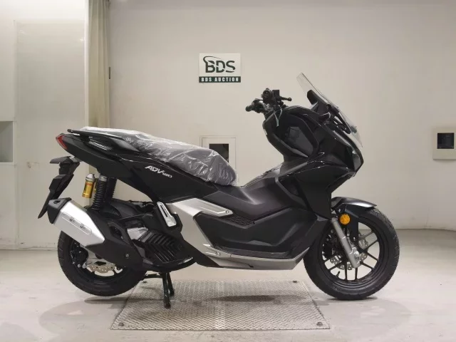 Honda ADV160