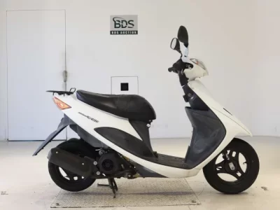 Suzuki ADDRESS V50