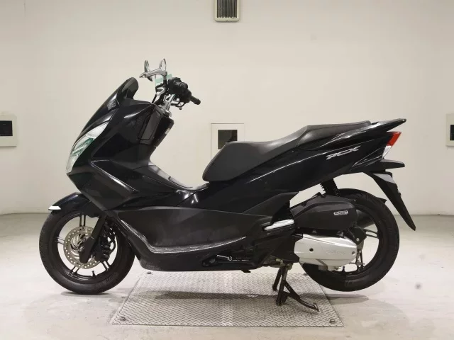 Honda PCX125-2