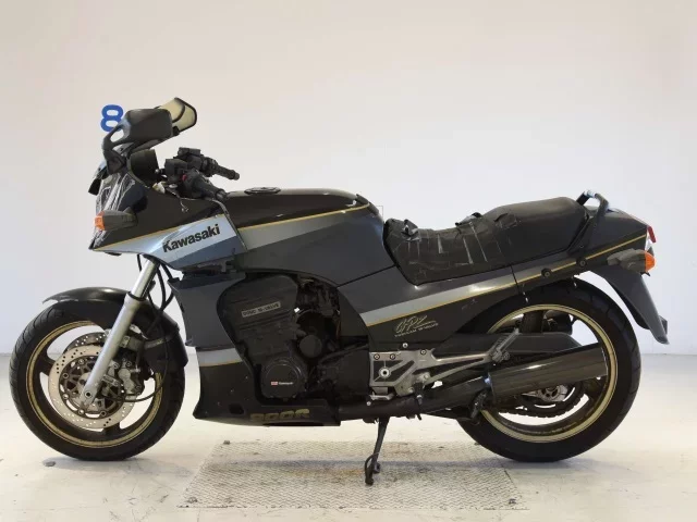Kawasaki GPZ900R
