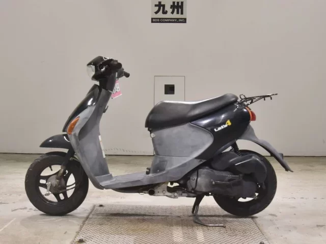 Suzuki LET S4