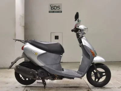 Suzuki LET S4