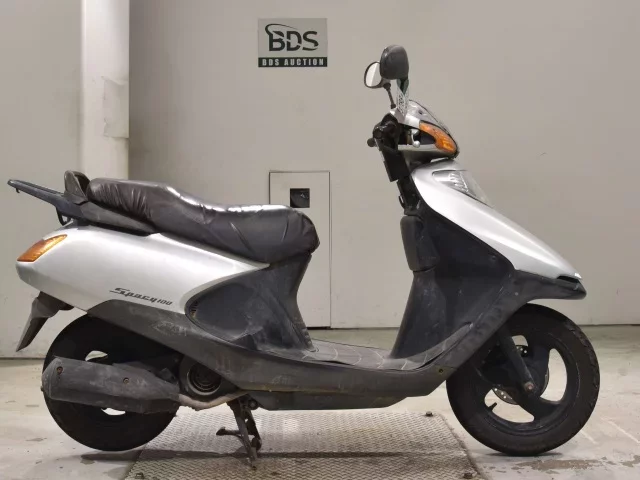 Honda SPACY100