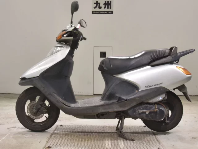 Honda SPACY100