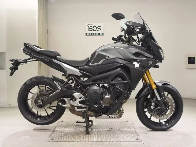 Yamaha MT-09 лот № 7648 оценка 4  с аукциона в Японии