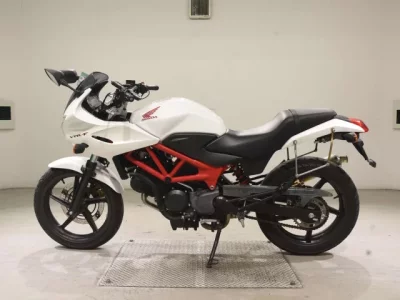 Honda VTR-F250  с аукциона в Японии