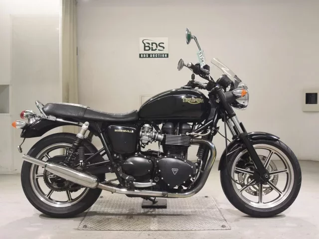 Triumph  BONNEVILLE лот № 5138 оценка 4  с аукциона в Японии