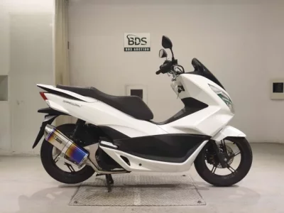 Honda PCX125-2