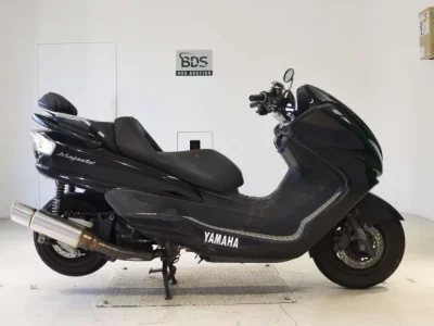 Yamaha MAJESTY 250C