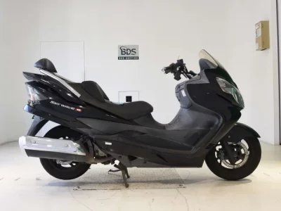 Suzuki SKYWAVE 250M
