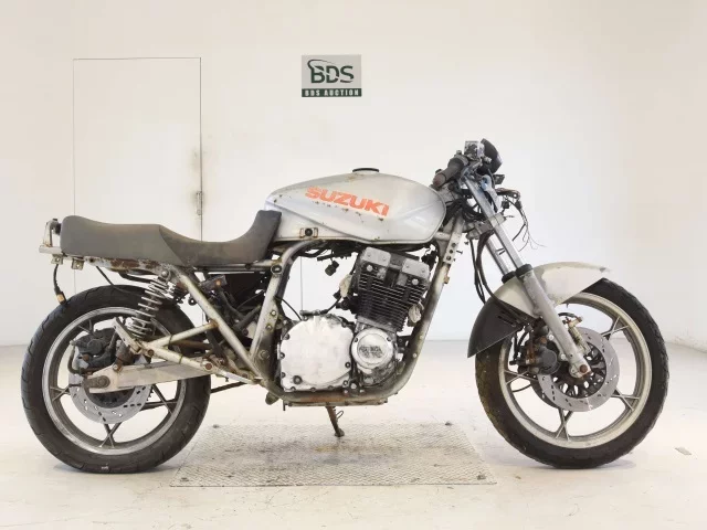 Suzuki GSX750S KATANA SHO LOUIS NOT EQUIPPED