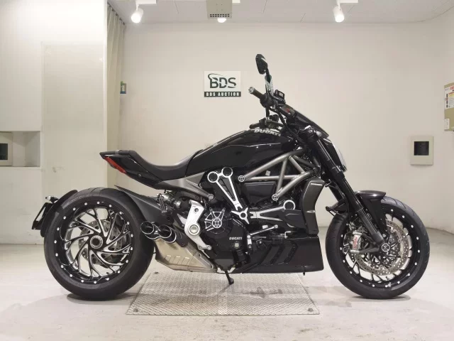 Ducati  X DIAVEL S лот № 7504 оценка 5  с аукциона в Японии