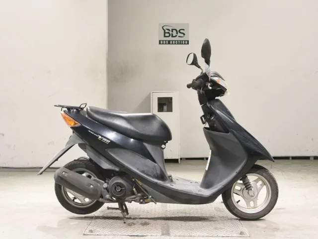 Suzuki ADDRESS V50